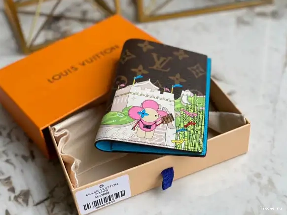 Affordable VUITTON LOUIS PASSPORT COVER 0523
